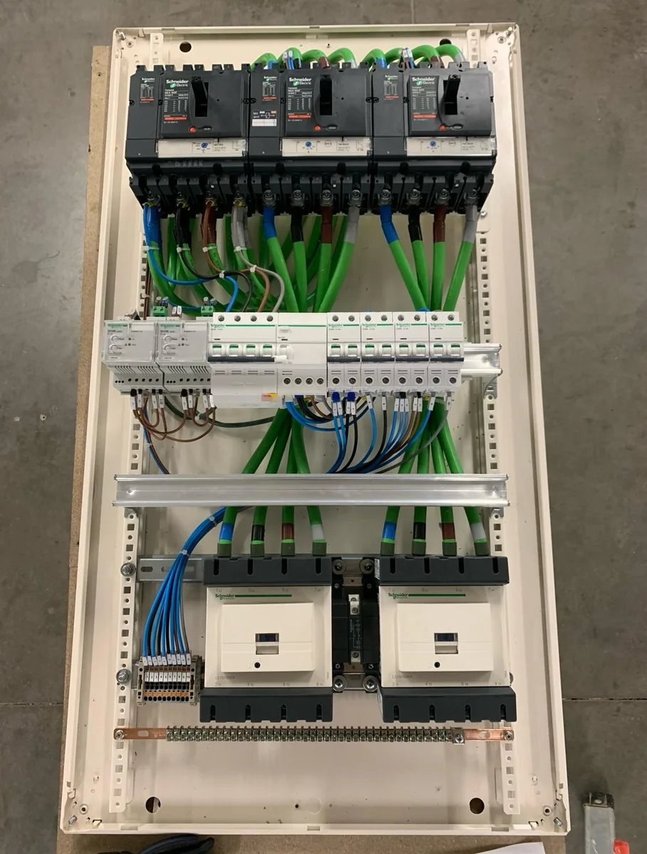 Cableado de armarios eléctricos