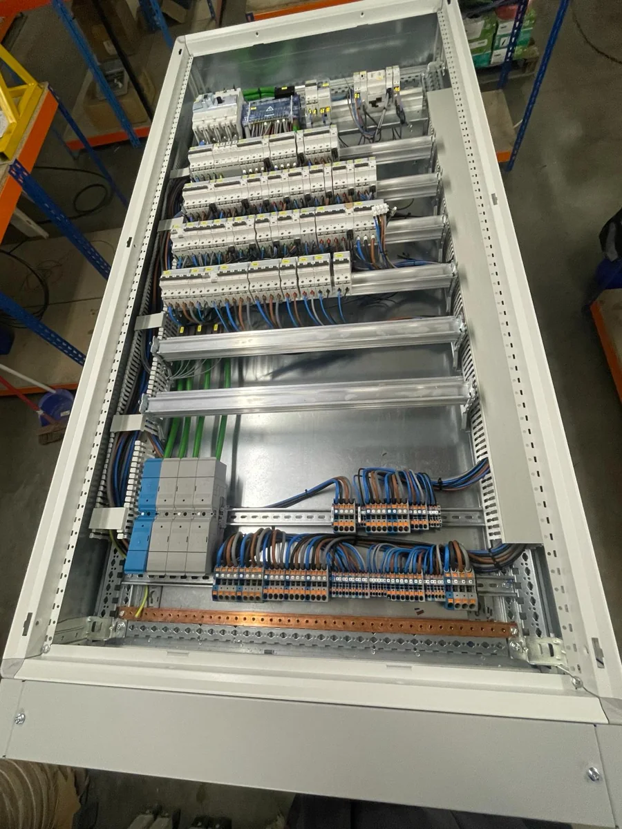 Cableado de armarios eléctricos